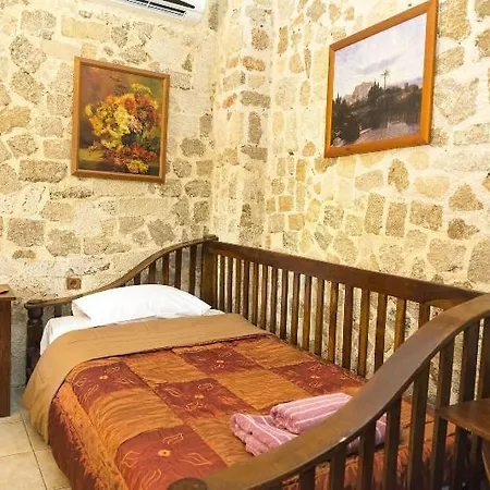 Spot Hotel