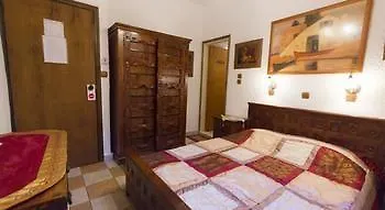 Hotel Spot Rhodes City
