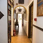 Spot Hotel